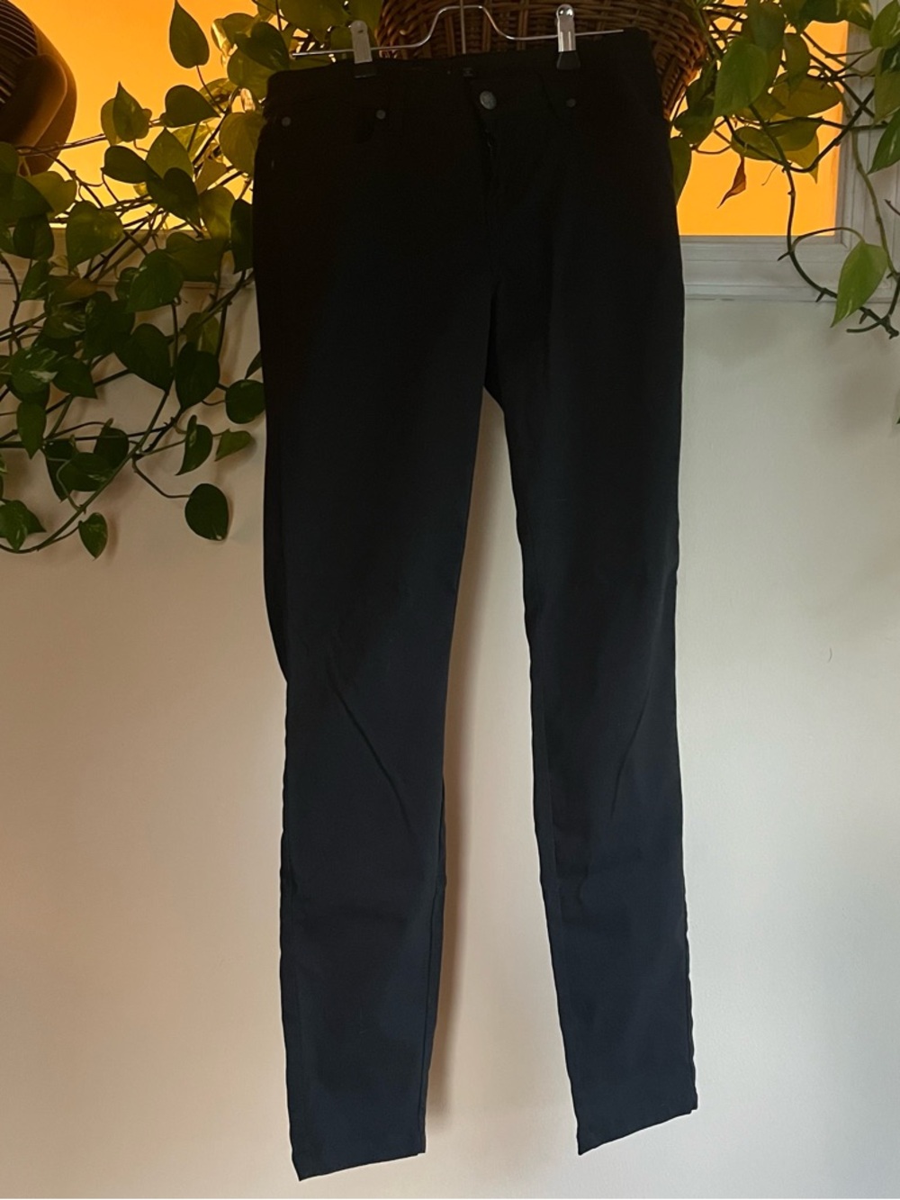 Prana black skinny slim nylon lightweight breathable pants Size 6